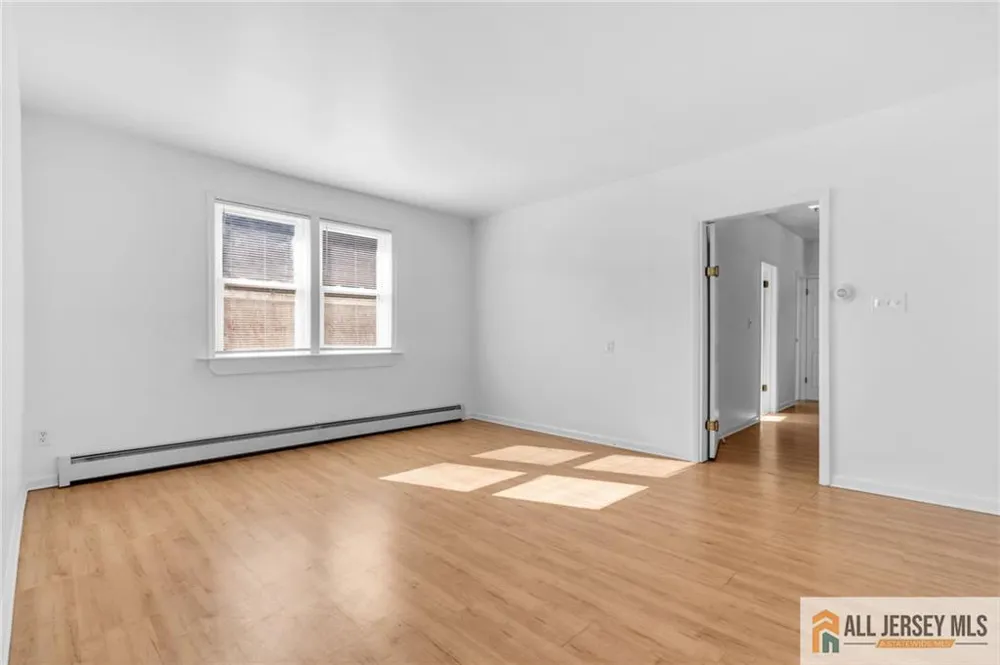 94 Neptune Place South Amboy, NJ 08879