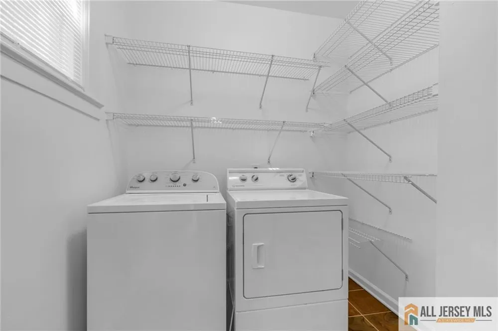 94 Neptune Place South Amboy, NJ 08879