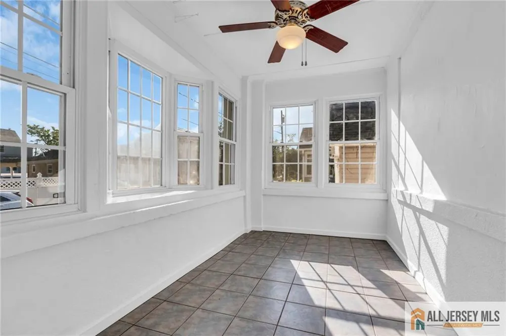 94 Neptune Place South Amboy, NJ 08879