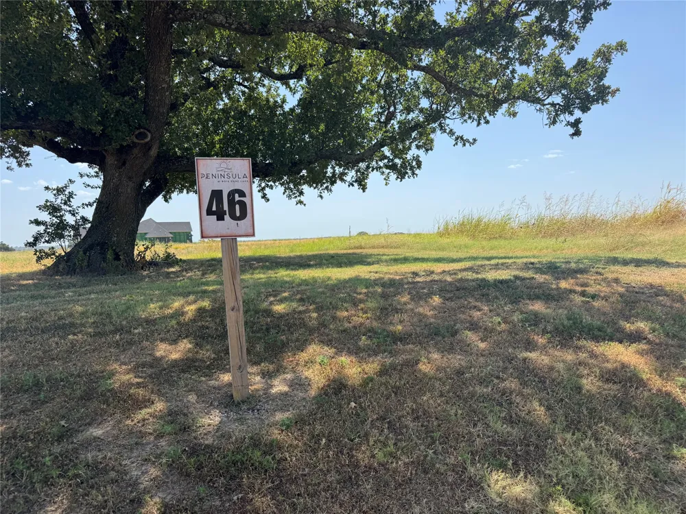 355 Peninsula Drive Honey Grove, TX 75446
