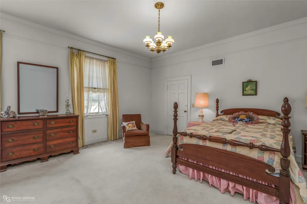 805 Arkansas Street Springhill, LA 71075