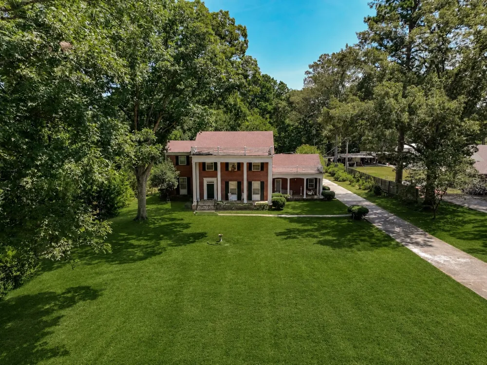 805 Arkansas Street Springhill, LA 71075