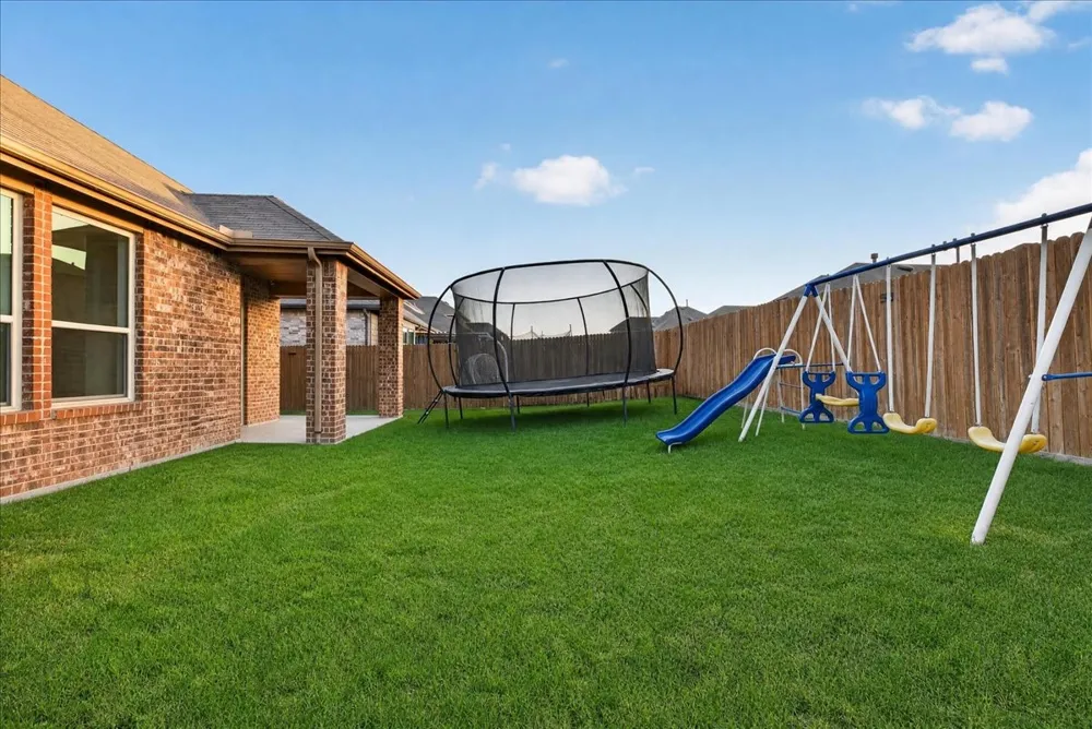 3915 Spencer Lane Forney, TX 75126