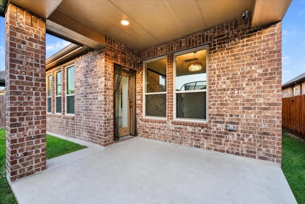 3915 Spencer Lane Forney, TX 75126