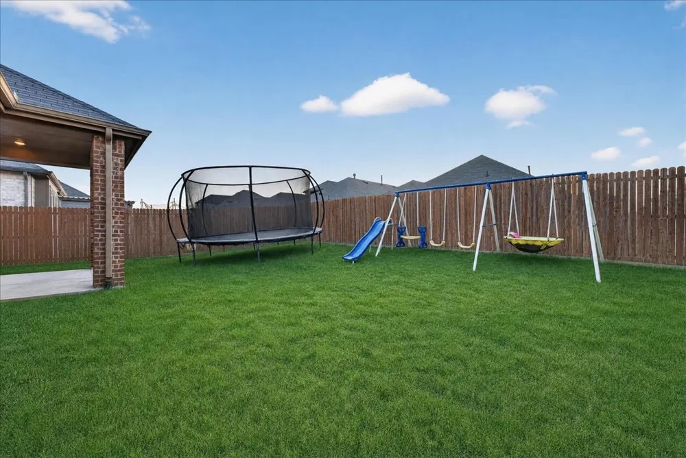 3915 Spencer Lane Forney, TX 75126