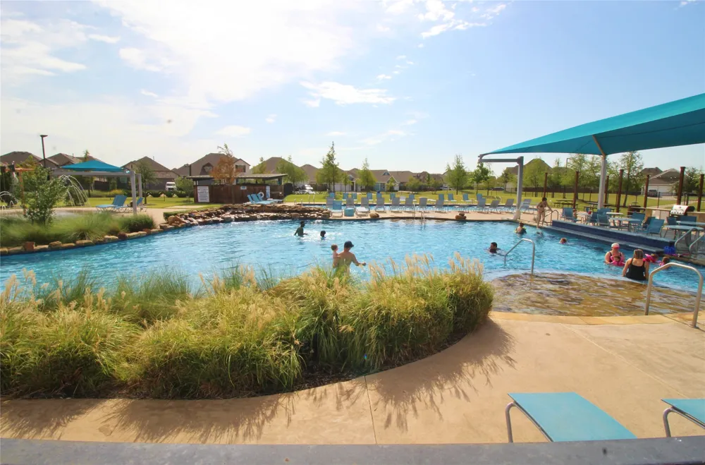 2139 Mossbrook Drive Royse City, TX 75189