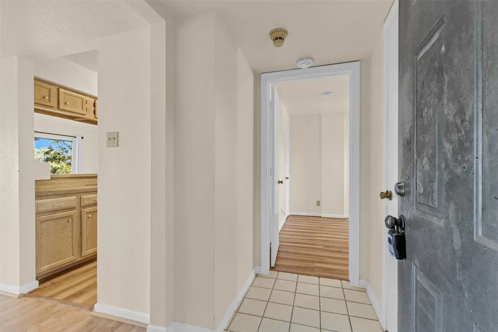 306 Lakeview Terrace Terrace #306D Montgomery, TX 77356