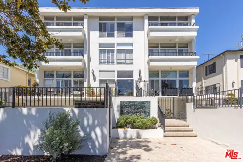 511 San Vicente Boulevard #107