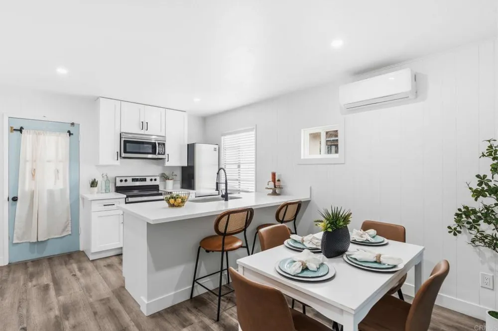 4850 69th Place San Diego, CA 92115