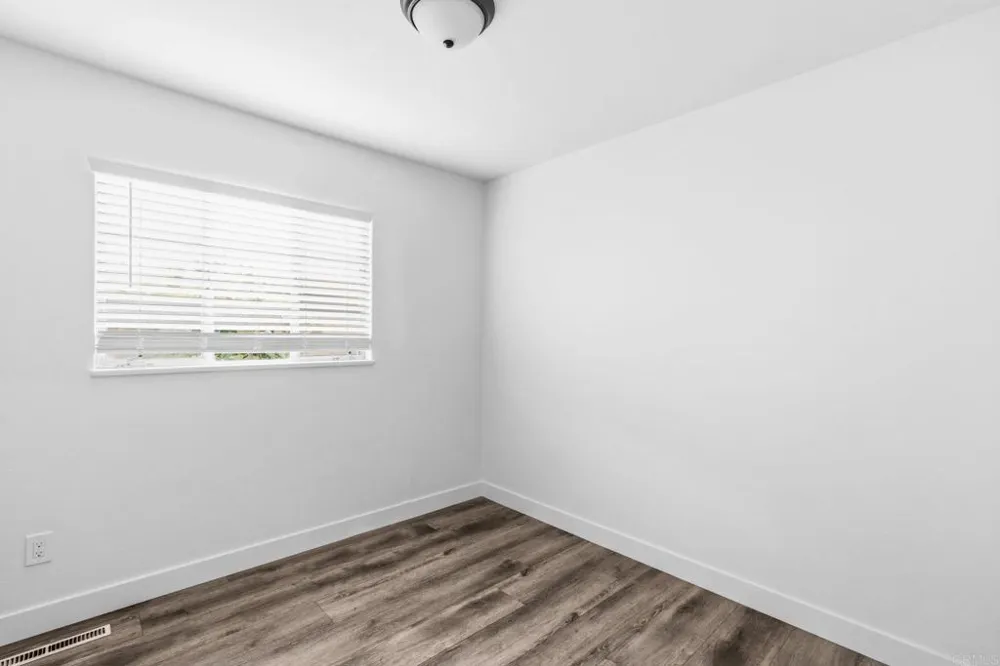 4850 69th Place San Diego, CA 92115