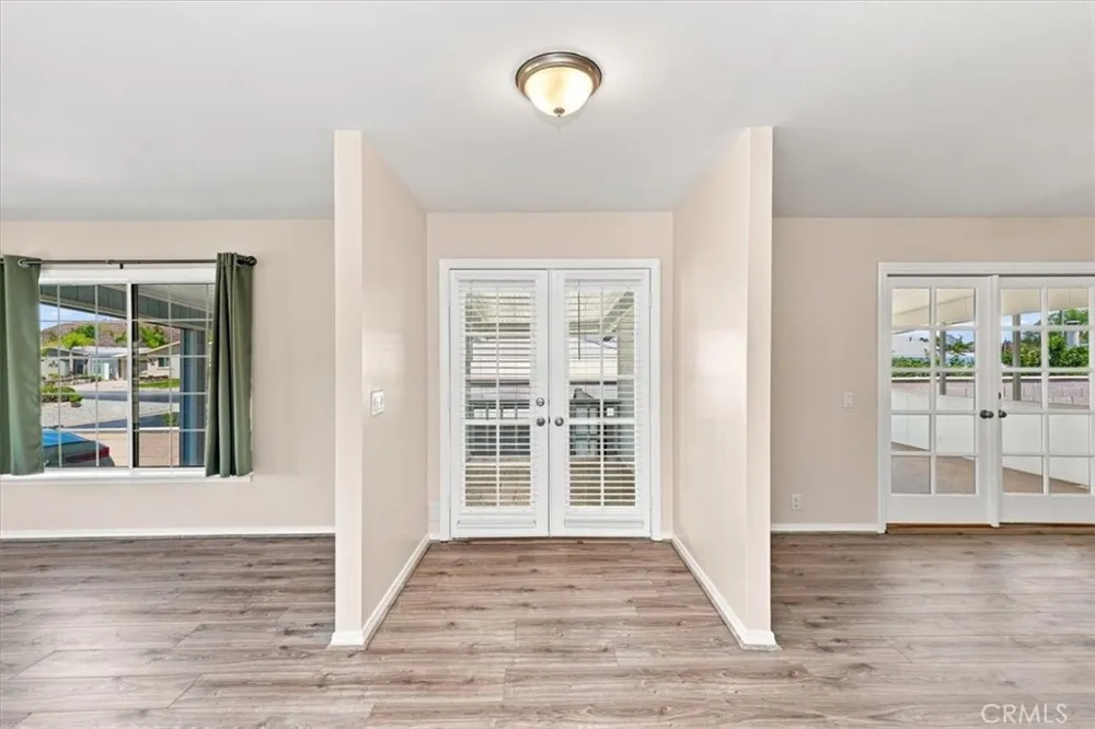 38260 Via Coleta Murrieta, CA 92563