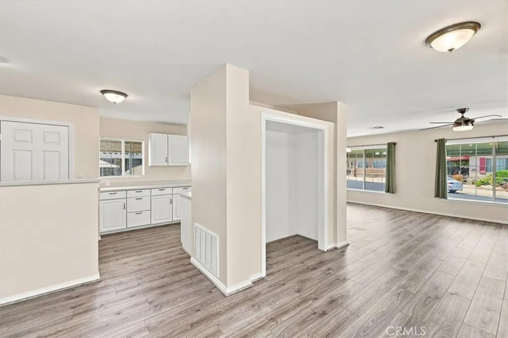 38260 Via Coleta Murrieta, CA 92563