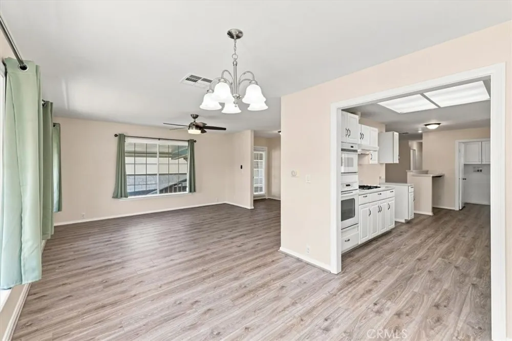 38260 Via Coleta Murrieta, CA 92563