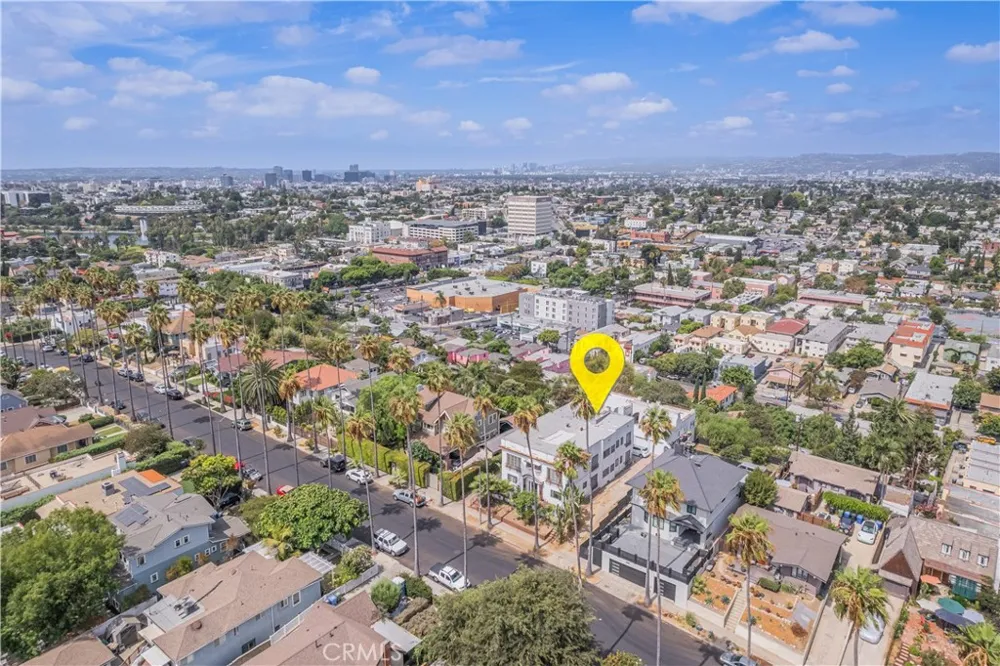 1427 Laveta Los Angeles, CA 90026