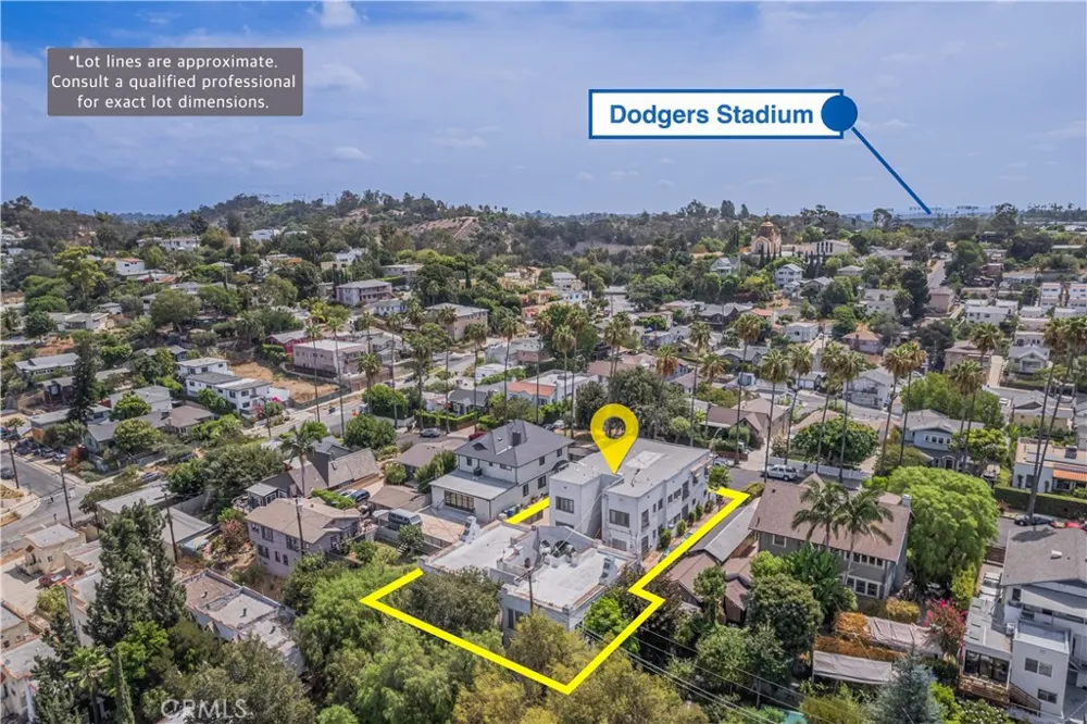 1427 Laveta Los Angeles, CA 90026