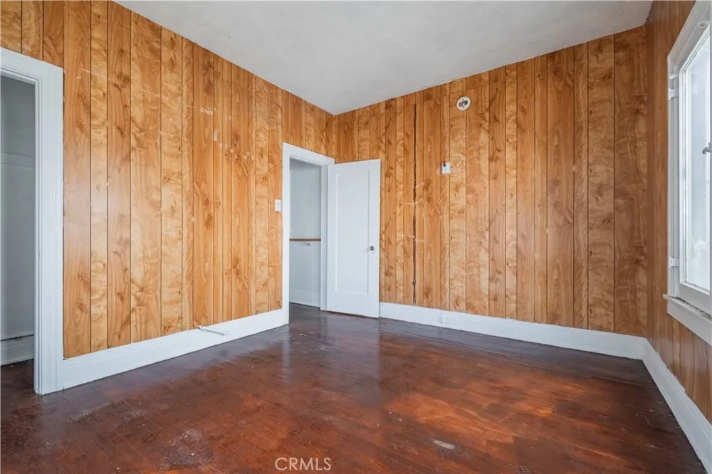 1427 Laveta Los Angeles, CA 90026