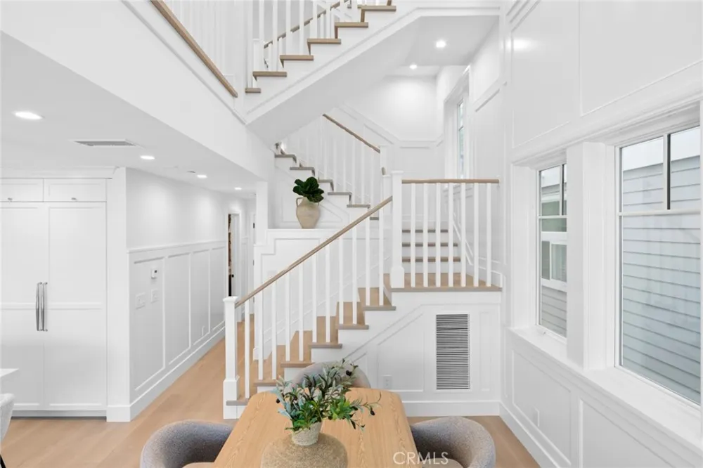 1105 Bay Front Newport Beach, CA 92662