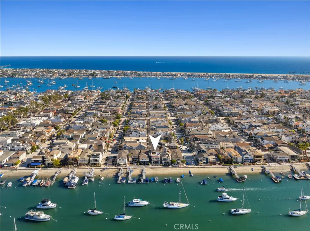 1105 Bay Front Newport Beach, CA 92662