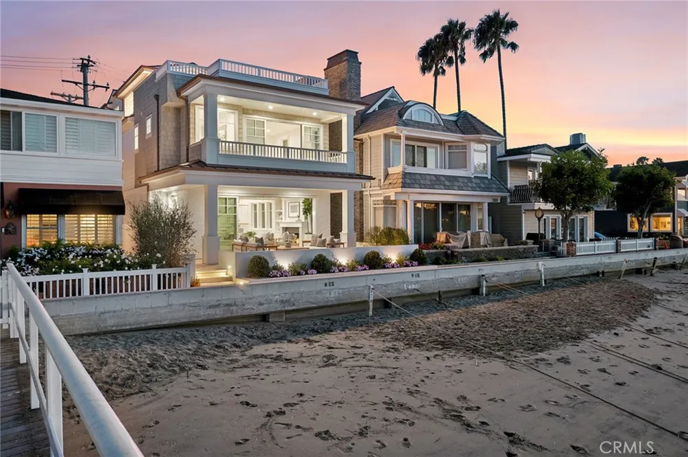 1105 Bay Front Newport Beach, CA 92662