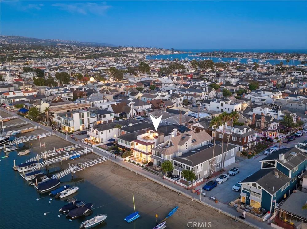 1105 Bay Front Newport Beach, CA 92662