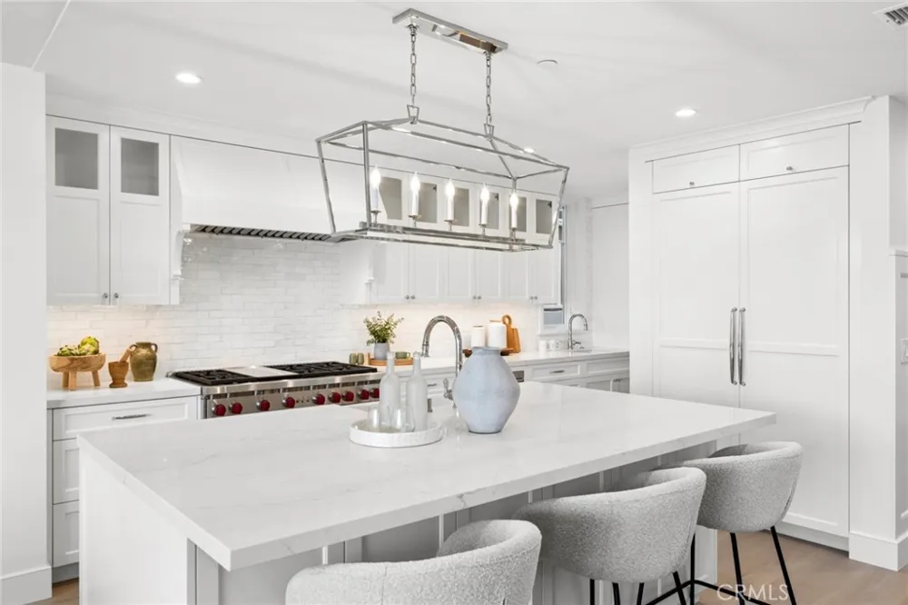 1105 Bay Front Newport Beach, CA 92662