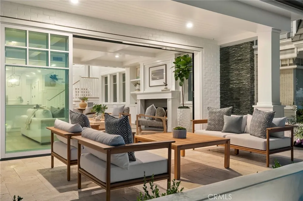 1105 Bay Front Newport Beach, CA 92662