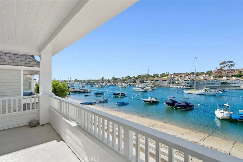 1105 Bay Front Newport Beach, CA 92662