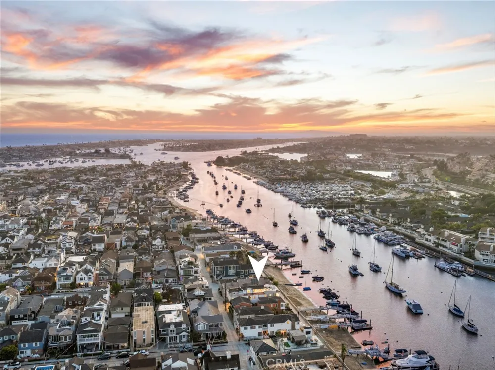 1105 Bay Front Newport Beach, CA 92662