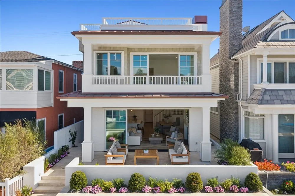 1105 Bay Front Newport Beach, CA 92662