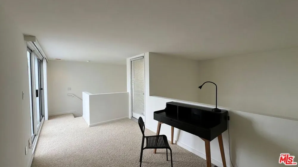 807 21st Street #3 Santa Monica, CA 90403