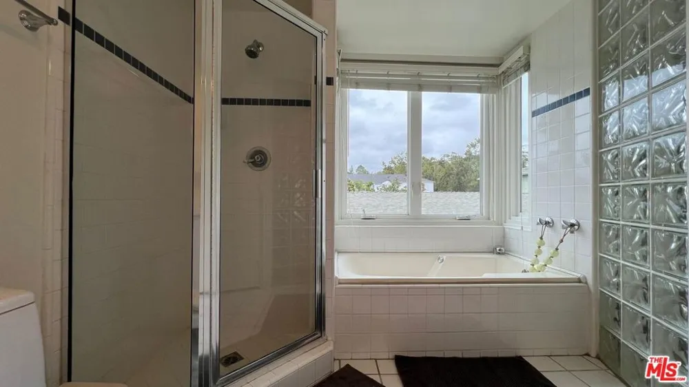807 21st Street #3 Santa Monica, CA 90403