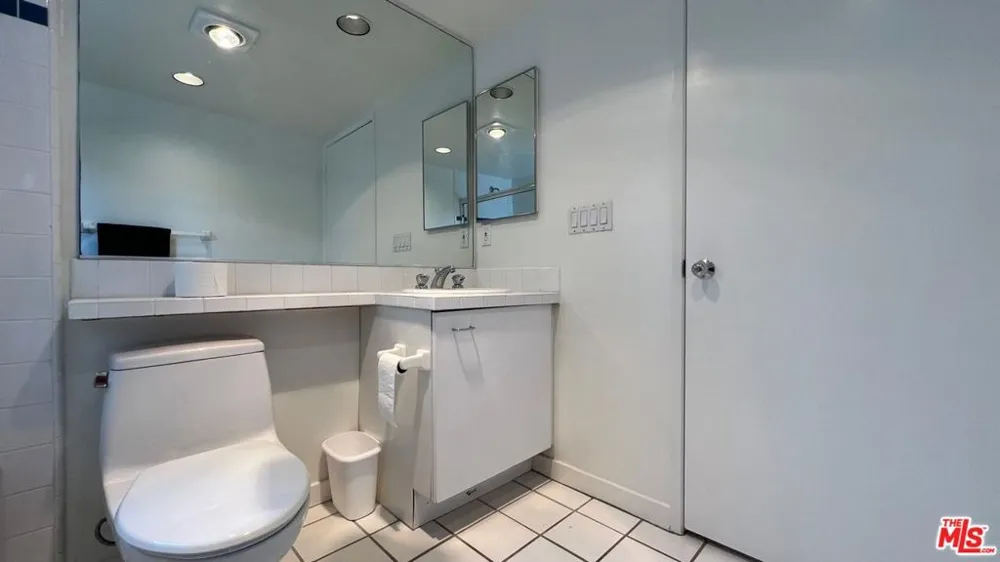 807 21st Street #3 Santa Monica, CA 90403