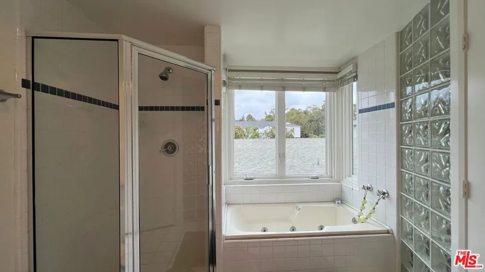 807 21st Street #3 Santa Monica, CA 90403