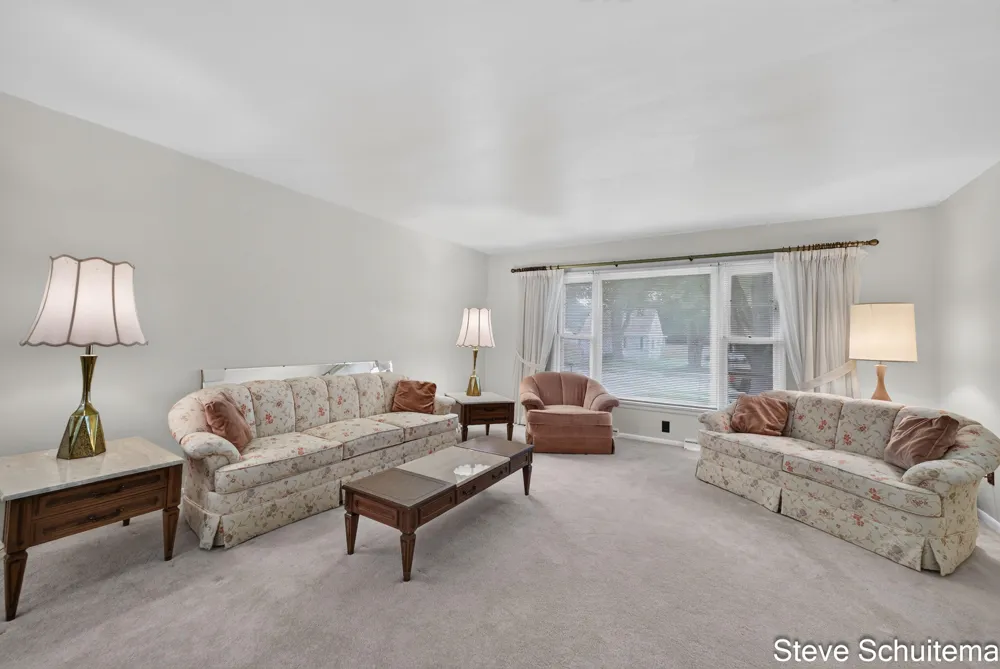 928 S Division Street Whitehall, MI 49461