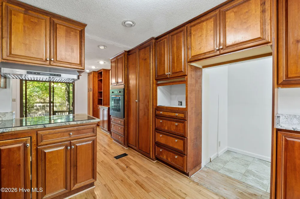 16 Woodside Circle Evans, GA 30809