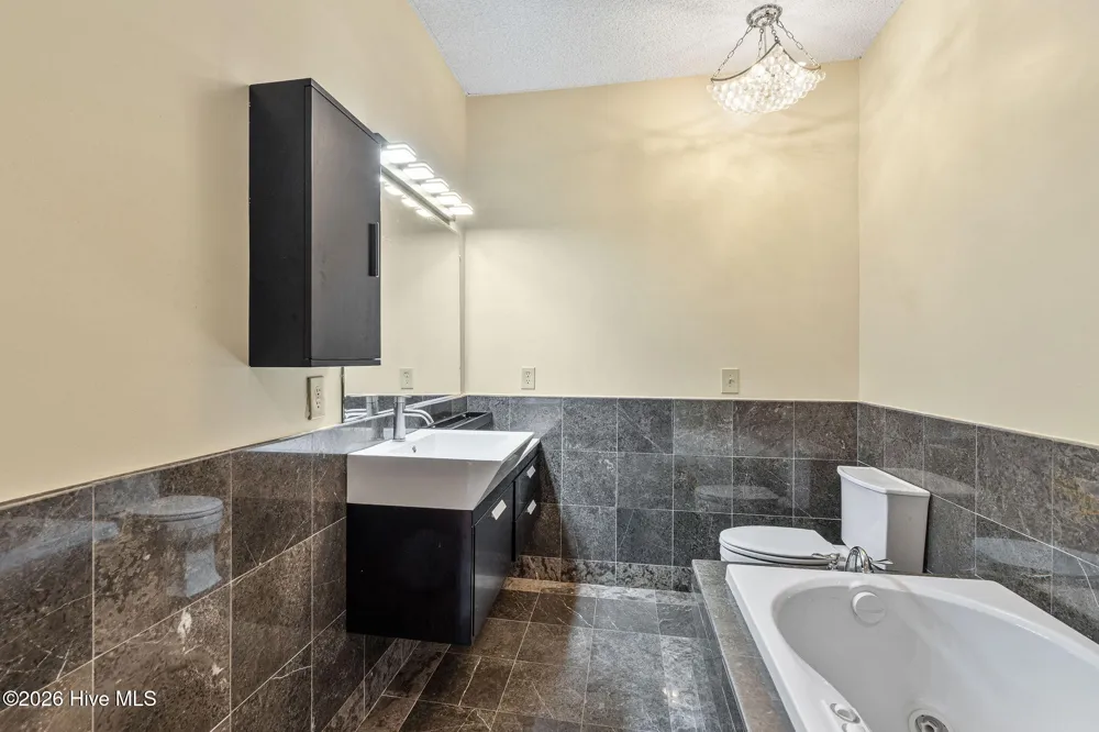 16 Woodside Circle Evans, GA 30809