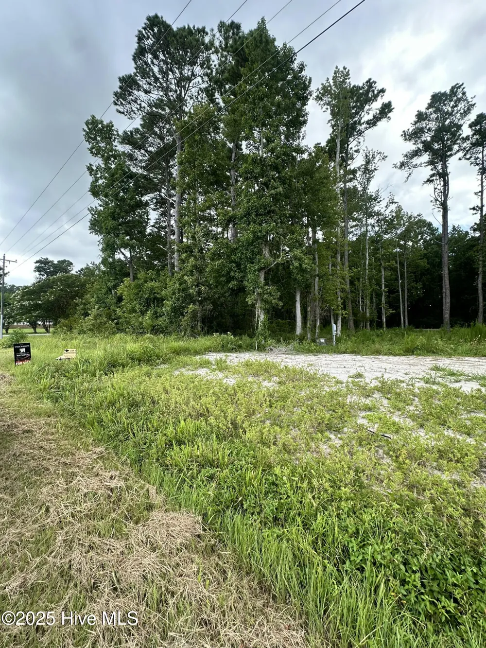 690 Oriental Road Oriental, NC 28571