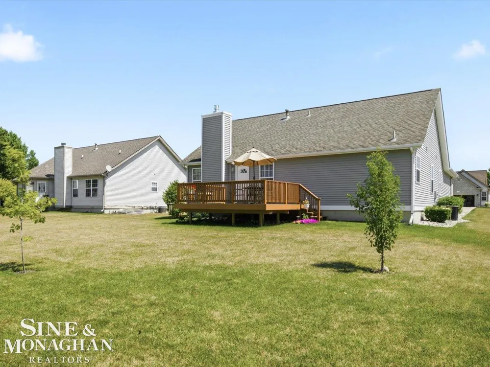4118 Aspen Cir Circle Grand Blanc Charter Township, MI 48439