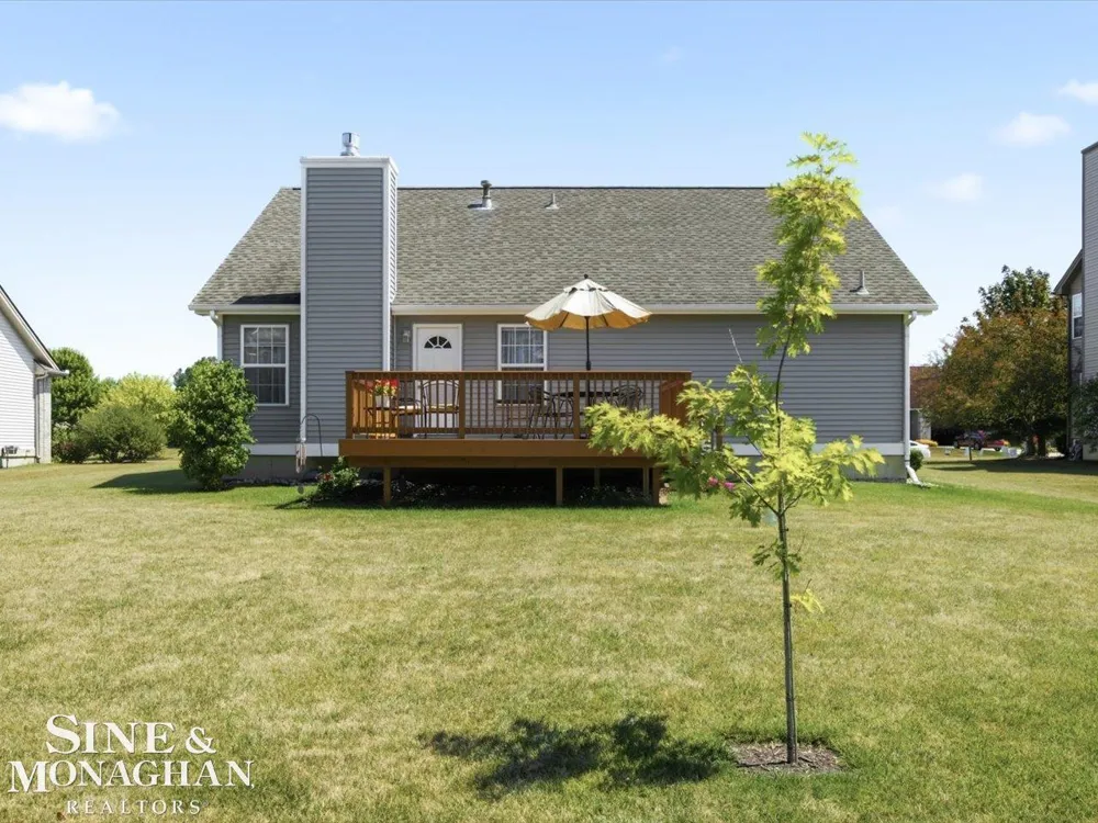 4118 Aspen Cir Circle Grand Blanc Charter Township, MI 48439
