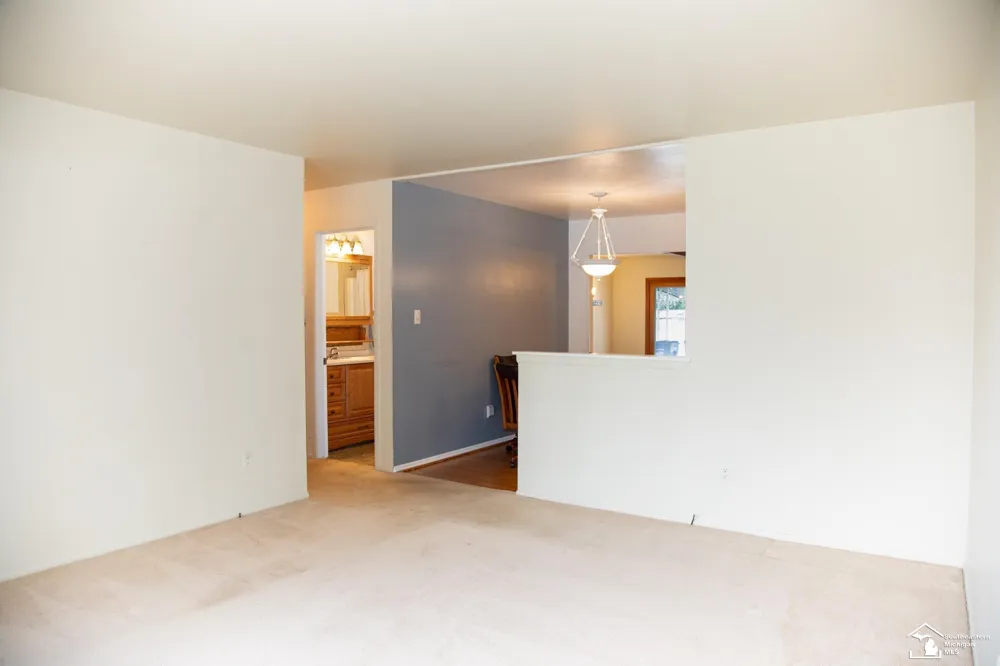 2077 Pagel Avenue Lincoln Park City, MI 48146
