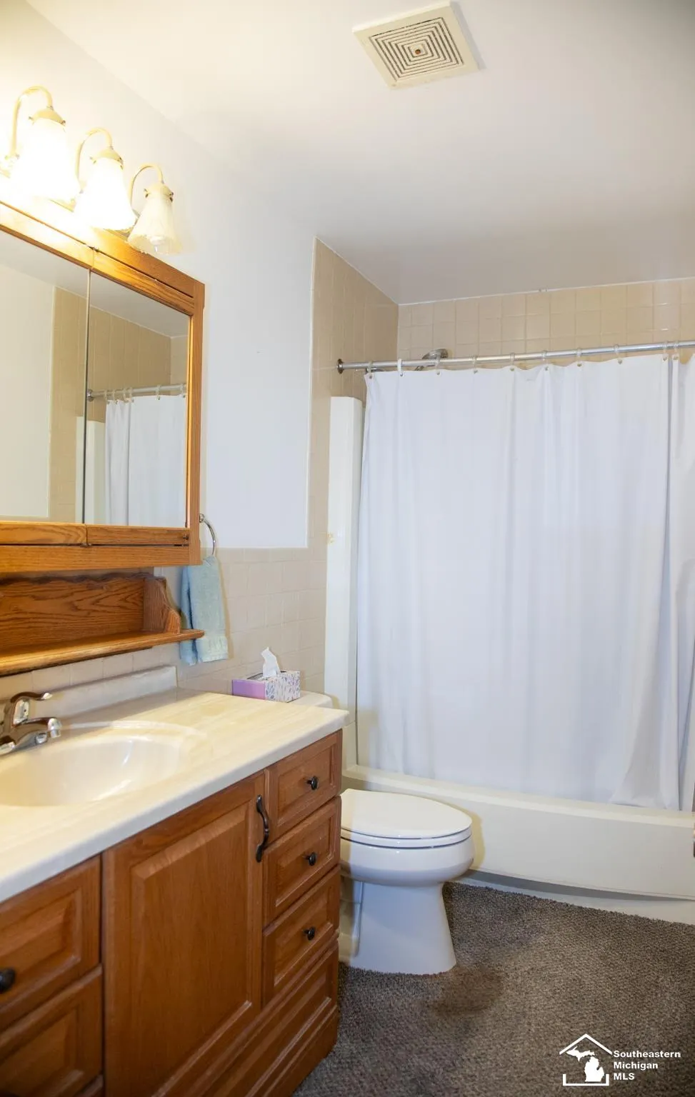 2077 Pagel Avenue Lincoln Park City, MI 48146
