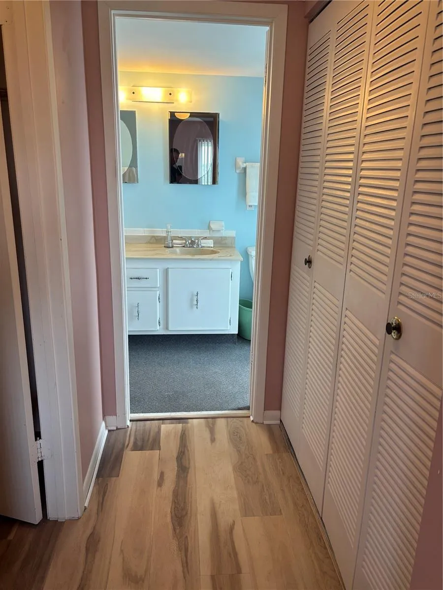 4910 38TH WAY S #411 St Petersburg, FL 33711