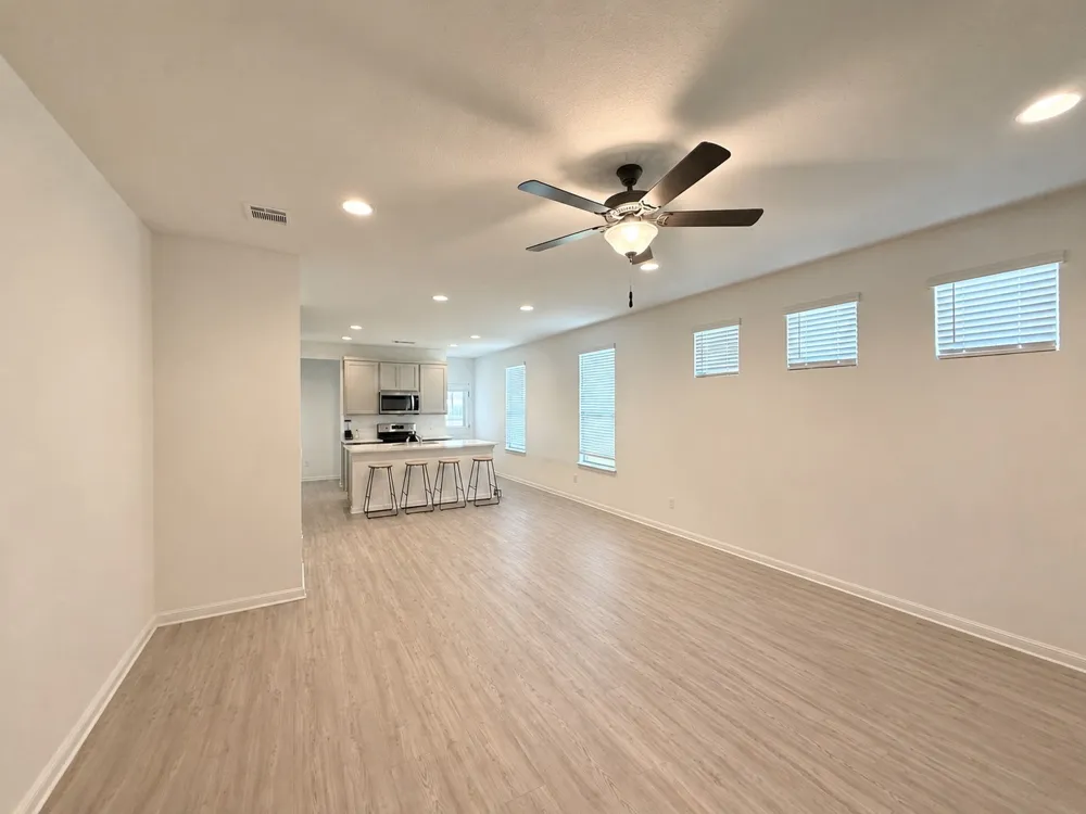 12006 Curlin Cove Buda, TX 78610