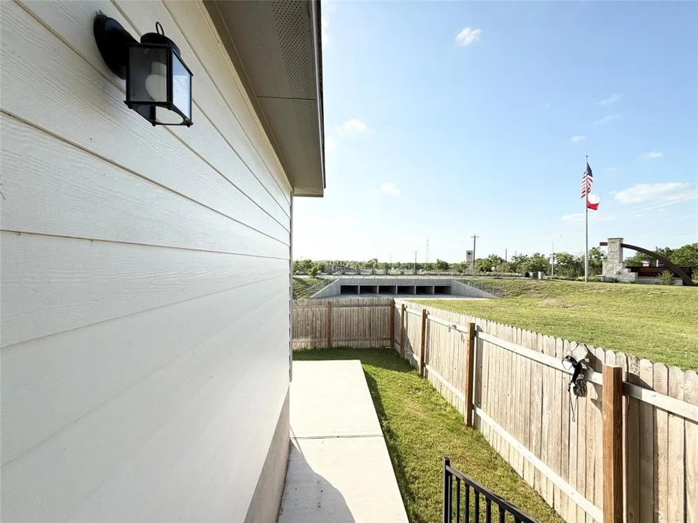 12006 Curlin Cove Buda, TX 78610