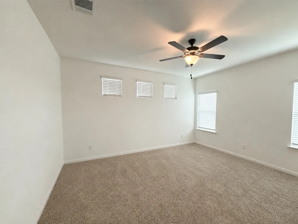 12006 Curlin Cove Buda, TX 78610