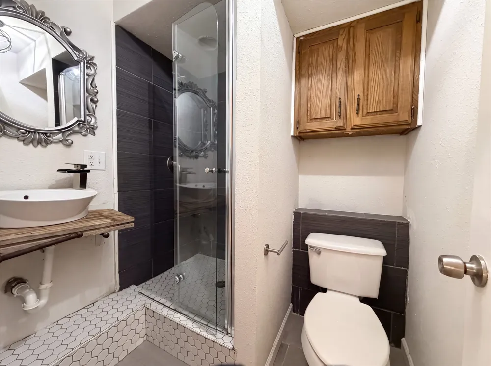 5804 Ridge Drive Arlington, TX 76016
