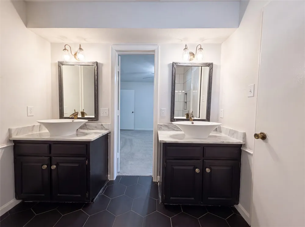 5804 Ridge Drive Arlington, TX 76016
