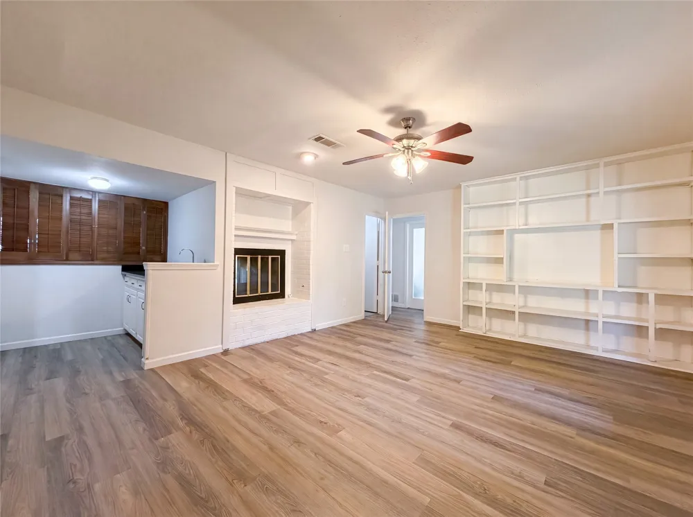 5804 Ridge Drive Arlington, TX 76016