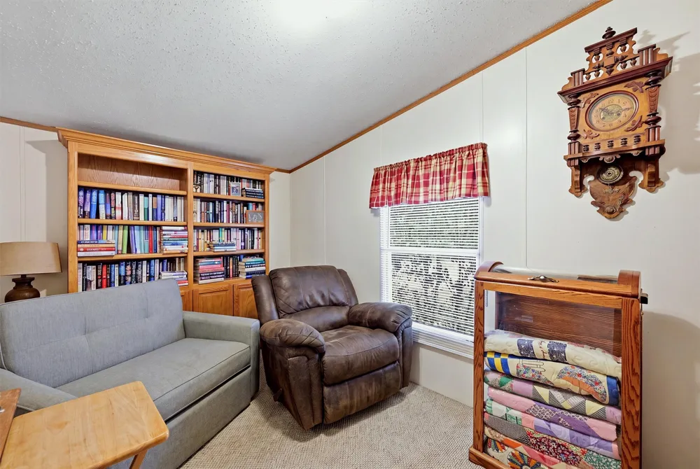 2449 County Road 1215 Savoy, TX 75479