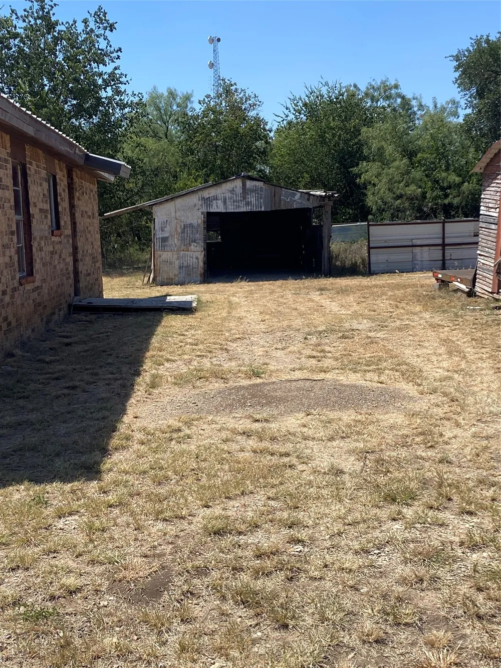 1415 Mountain Street Coleman, TX 76834